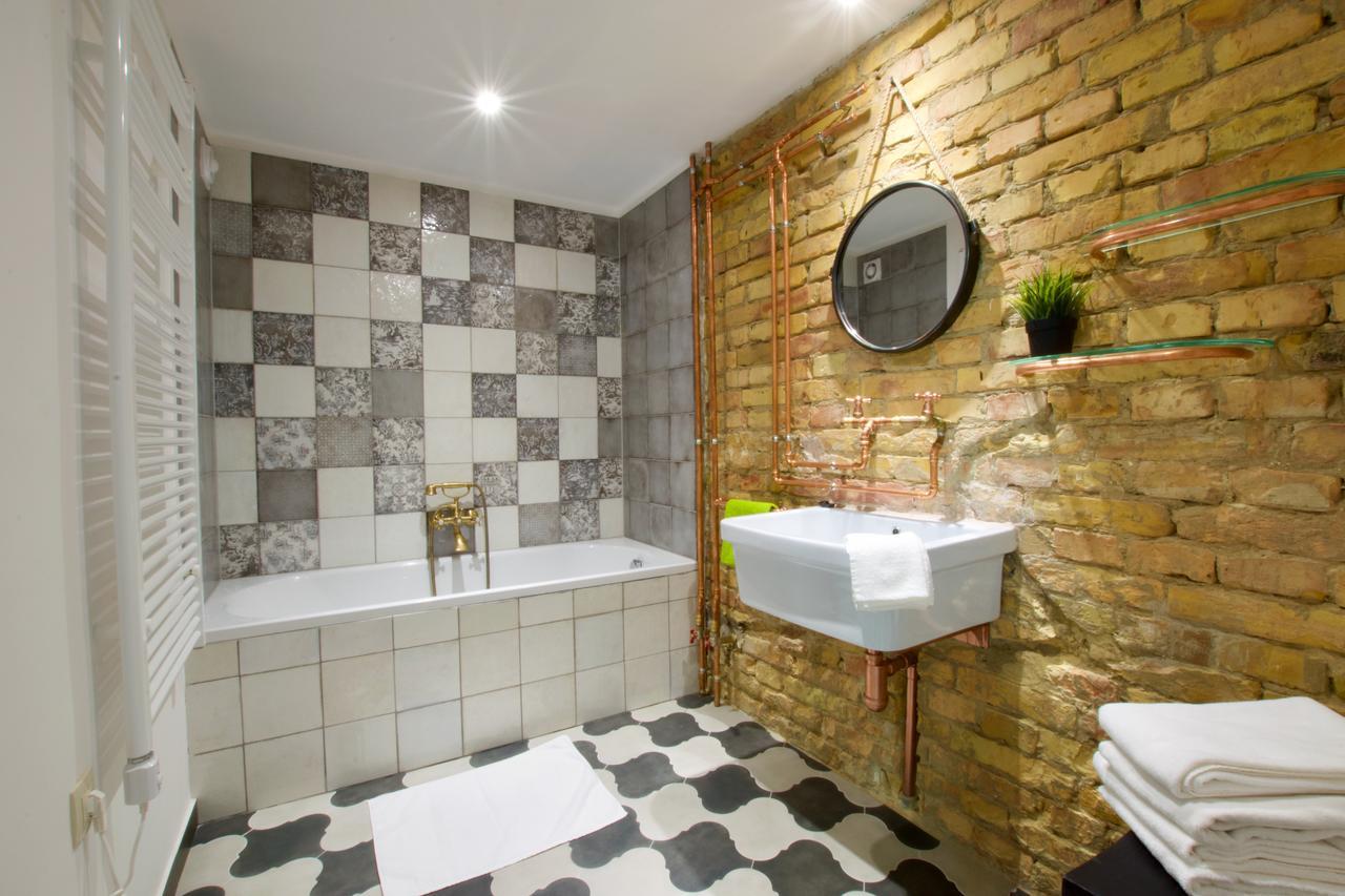 Standard Apartment By Hi5 - Wesselenyi 8 Budapest Eksteriør bilde